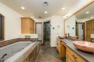 3356 N 60th St, Phoenix, AZ 85018 - Photo 18