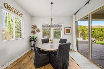 22469 N 96th Drive, Peoria, AZ 85383 - Photo 12