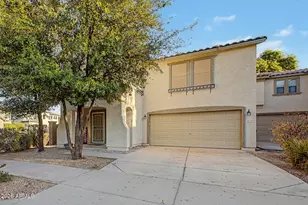 21167 E Munoz St, Queen Creek, AZ 85142 - Photo 1