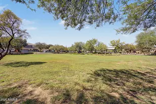 5626 S 21st Pl, Phoenix, AZ 85040 - Photo 30