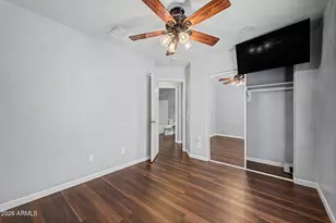 5626 S 21st Pl, Phoenix, AZ 85040 - Photo 14