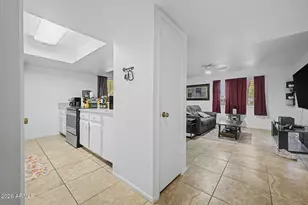 8847 North 8th St, Phoenix, AZ 85020 - Photo 12