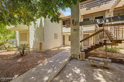 8847 N 8th Street #101, Phoenix, AZ 85020 - Photo 1