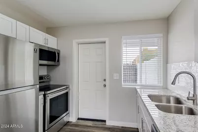 1648 W Colter Street #5, Phoenix, AZ 85015 - Photo 6