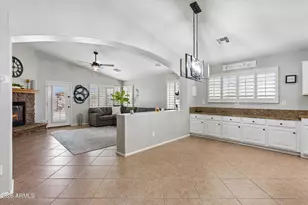 41740 W Parkhill Ct, Maricopa, AZ 85138 - Photo 10