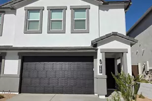 9829 S 12th St, Phoenix, AZ 85042 - Photo 1