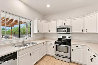 23043 E Sunny Lane, Florence, AZ 85132 - Photo 4