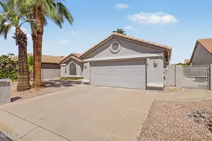 10910 E Twilight Dr, Sun Lakes, AZ 85248 - Photo 2