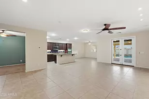 15869 W Mauna Loa Ln, Surprise, AZ 85379 - Photo 10
