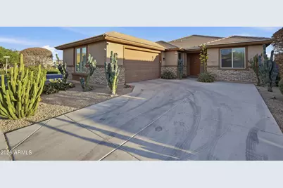 15869 W Mauna Loa Lane, Surprise, AZ 85379 - Photo 8