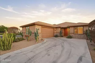 15869 W Mauna Loa Ln, Surprise, AZ 85379 - Photo 46
