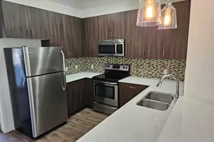 7981 E Wilshire Dr, Scottsdale, AZ 85257 - Photo 2