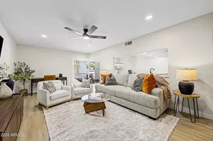 3416 N 44th St, Phoenix, AZ 85018 - Photo 2