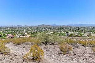 812 E Eugie Ave, Phoenix, AZ 85022 - Photo 32
