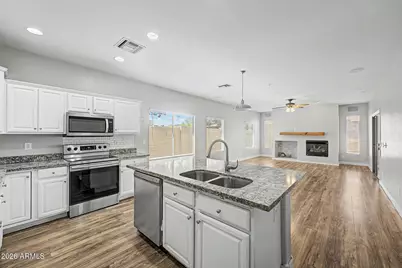 6520 W Range Mule Drive, Phoenix, AZ 85083 - Photo 16