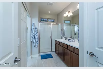18131 W Redwood Lane, Goodyear, AZ 85338 - Photo 54