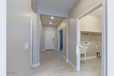 18131 W Redwood Lane, Goodyear, AZ 85338 - Photo 32