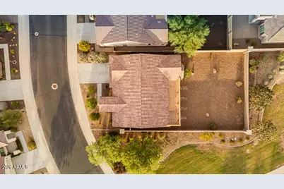 18131 W Redwood Lane, Goodyear, AZ 85338 - Photo 20