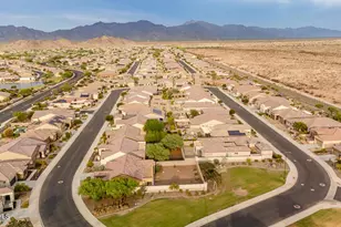 18131 W Redwood Ln, Goodyear, AZ 85338 - Photo 16
