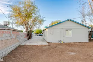 3031 W Cypress St, Phoenix, AZ 85009 - Photo 32