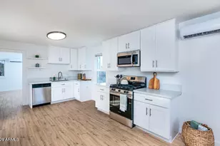 3031 W Cypress St, Phoenix, AZ 85009 - Photo 2