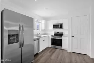 4037 S 12th St, Phoenix, AZ 85040 - Photo 16