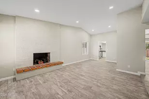 5527 W Cortez St, Glendale, AZ 85304 - Photo 6