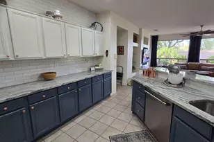 15760 W Eucalyptus Ct, Surprise, AZ 85374 - Photo 16
