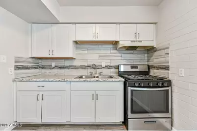 1744 W Glendale Avenue #9, Phoenix, AZ 85021 - Photo 8