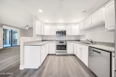 15252 N 100th Street #1134, Scottsdale, AZ 85260 - Photo 12