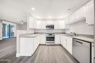 15252 N 100th St, Scottsdale, AZ 85260 - Photo 12