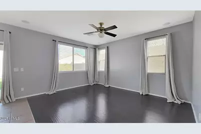 17282 W Elm Street, Surprise, AZ 85388 - Photo 8