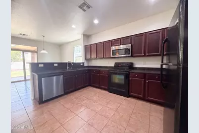 936 E Crimm Road, San Tan Valley, AZ 85143 - Photo 2
