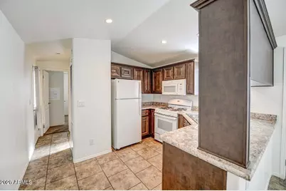 7807 E Main Street #H-15, Mesa, AZ 85207 - Photo 10