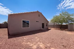10564 W Buena Vista Dr, Arizona City, AZ 85123 - Photo 22