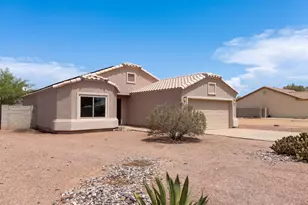 10564 W Buena Vista Dr, Arizona City, AZ 85123 - Photo 16