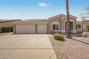10505 E Emerald Cir, Mesa, AZ 85208 - Photo 4