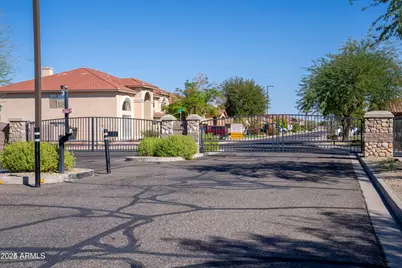 13612 W Windsor Boulevard, Litchfield Park, AZ 85340 - Photo 4