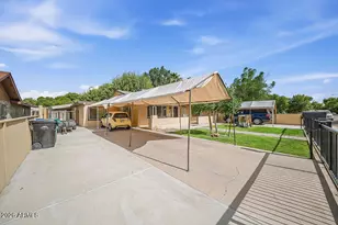 107 S Matlock St, Mesa, AZ 85204 - Photo 2