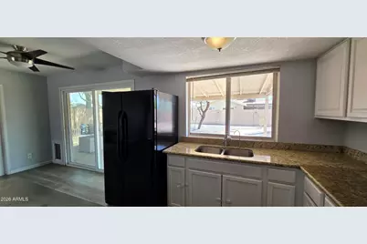 8739 W Turney Avenue, Phoenix, AZ 85037 - Photo 10