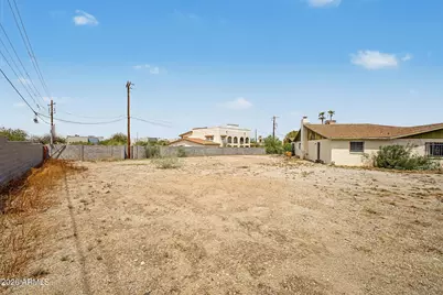 101 E Thunderbird Trail, Phoenix, AZ 85042 - Photo 20
