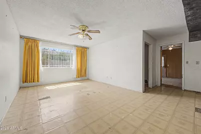 101 E Thunderbird Trail, Phoenix, AZ 85042 - Photo 4