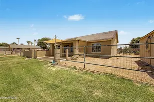25288 W Illini St, Buckeye, AZ 85326 - Photo 48