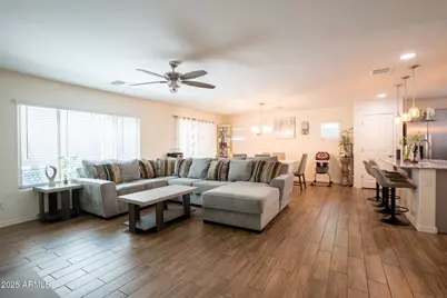16425 W Latham Street, Goodyear, AZ 85338 - Photo 8