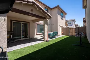 16425 W Latham St, Goodyear, AZ 85338 - Photo 30