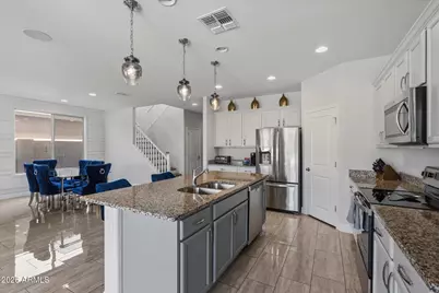 8754 W San Juan Avenue, Glendale, AZ 85305 - Photo 16