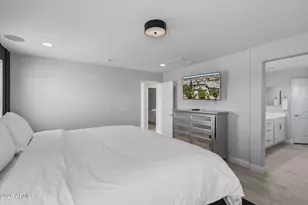 8754 W San Juan Ave, Glendale, AZ 85305 - Photo 22
