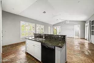 20801 N 90th Pl, Scottsdale, AZ 85255 - Photo 18