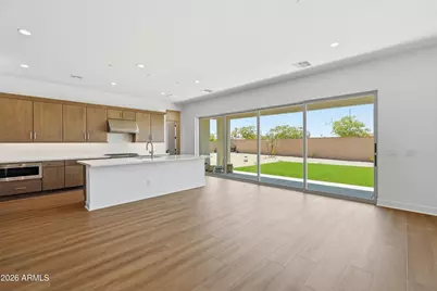 17789 W Crawfordsville Drive, Surprise, AZ 85388 - Photo 10