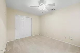 9027 E Coopers Hawk Dr, Sun Lakes, AZ 85248 - Photo 10